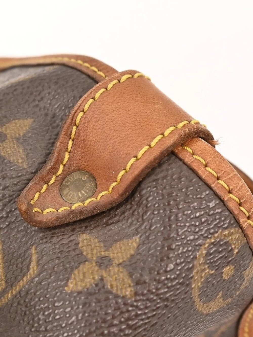 LOUIS VUITTON SAUMUR 35 MESSENGER SHOULDER BAG - Picture 7 of 14